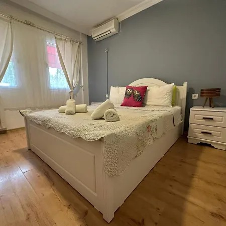 Monat Hacimemis * Alaçatı