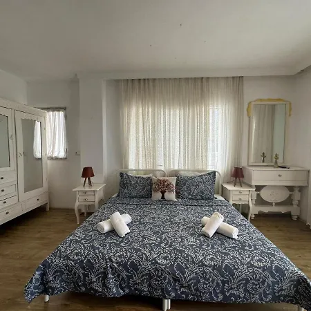 Monat Hacimemis Hotel Alaçatı